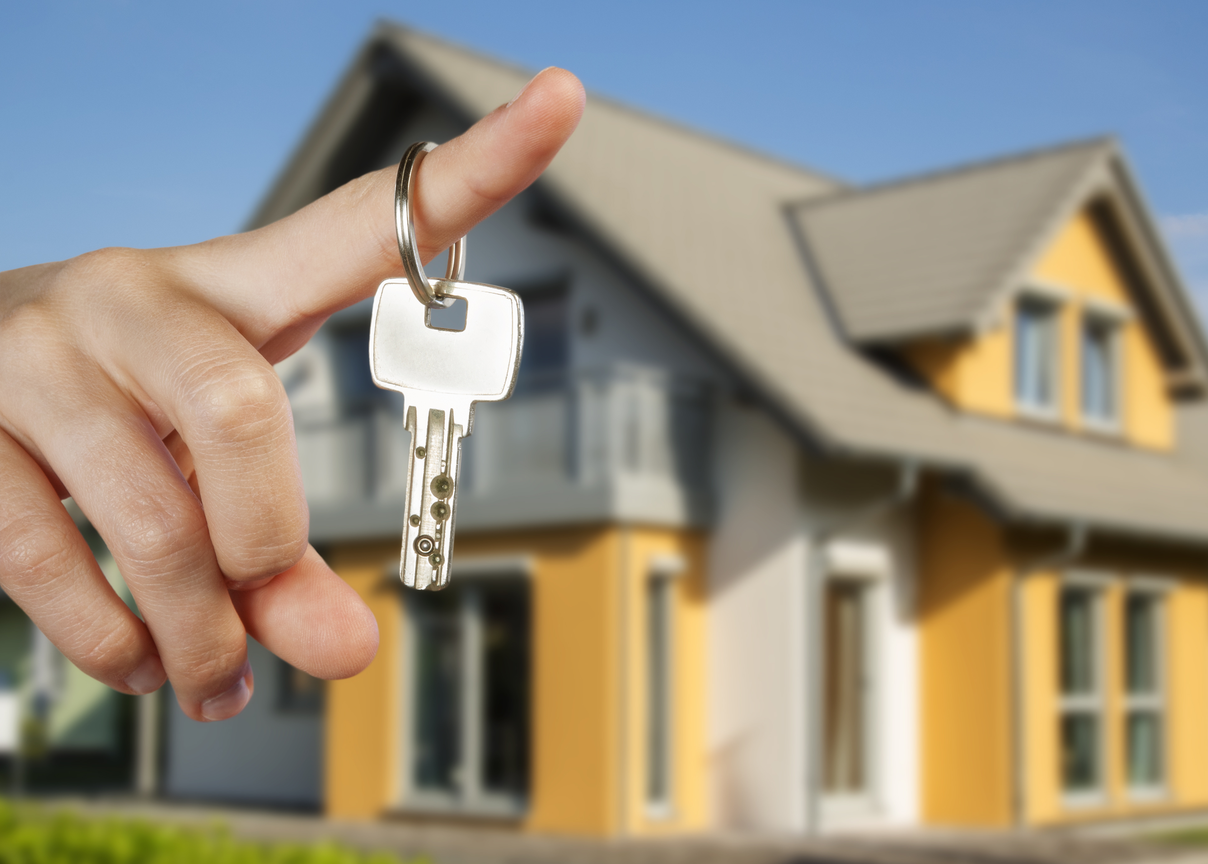 При покупке или строительстве нового жилья. Домик с ключами. Ключи от квартиры. «Ключи к дому». Ключи от дома.